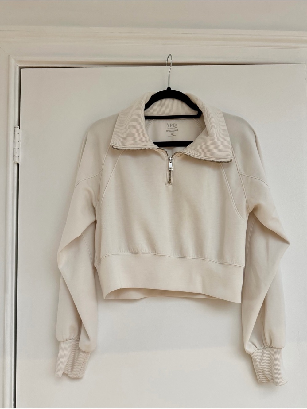 Abercrombie & Fitch YPB Cream color neoknit Half-Zip Cropped Sweatshirt.